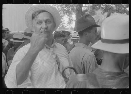 Untitled photo, possibly related to: Public auction in central Ohio