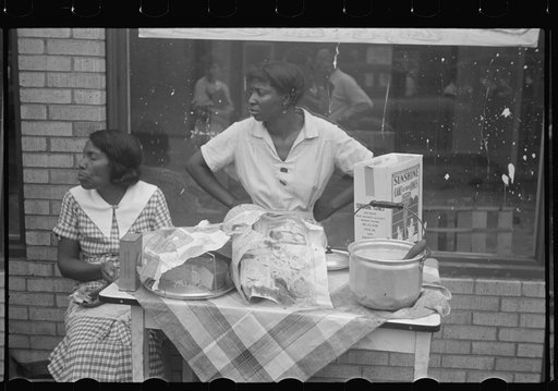 Women selling ice cream and cake, Scotts Run, West Virginia