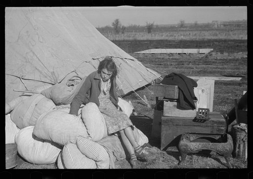 A girl in the camp for white flood refugees, Forrest City, Arkansas