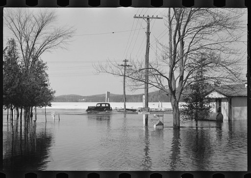 Sebago Lake flooding highway, Maine