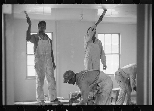 Untitled photo, possibly related to: Negro workers on Newport News Homesteads, Virginia