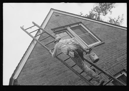 Untitled photo, possibly related to: Negro workers on Newport News Homesteads, Virginia