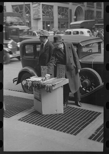 Scene on 7th Avenue near 38th Street, New York City