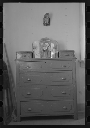 Corner bedroom in Clifford Blum's farmhouse near Terril, Iowa