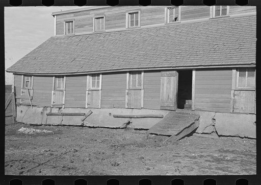 View of the barn on Fred Rowe's 289 acre farm near Estherville, Iowa