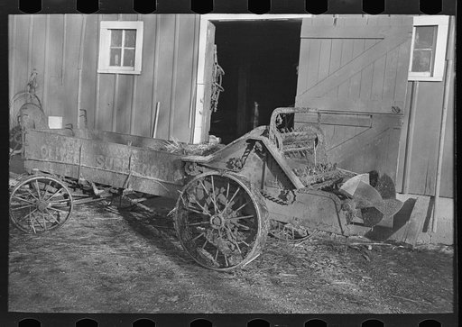 Manure spreader, Emmet County, Iowa
