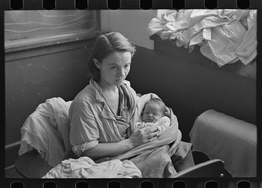 Woman and child, flood refugees in schoolhouse, Sikeston, Missouri