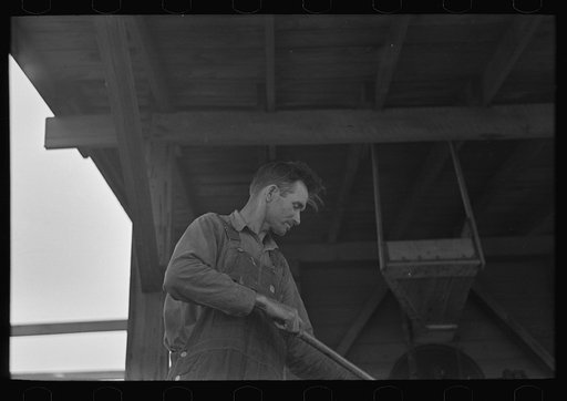 Untitled photo, possibly related to: Workers at pea vinery talking, near Sun Prairie, Wisconsin