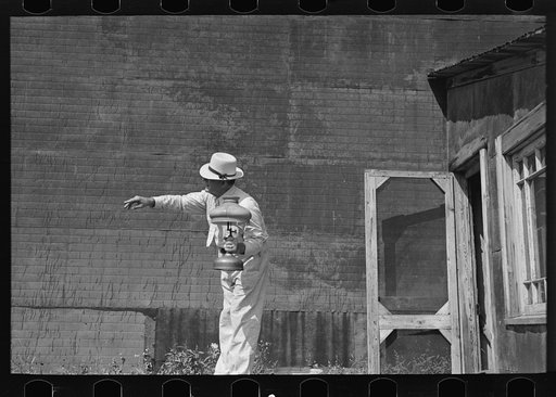 The auctioneer at S.W. Sparlin sale, Orth, Minnesota