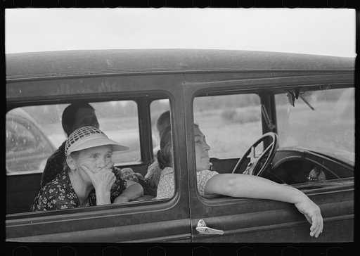 Women at the S.W. Sparlin auction sale, Orth, Minnesota