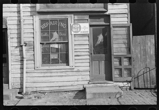 Shoe shop, L Street, Washington, D.C.