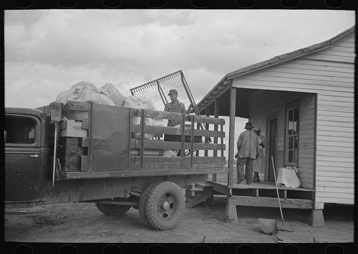 Southeast Missouri Farms. Moving from old home to new