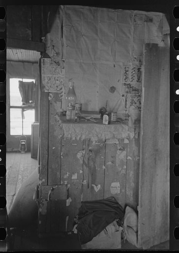 Southest Missouri Farms. Bureau in bedroom of sharecropper cabin