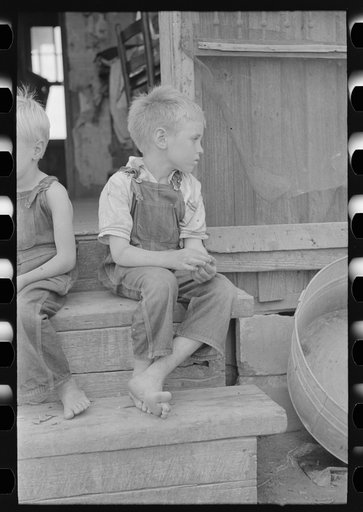 Child of sharecropper, Southeast Missouri Farms
