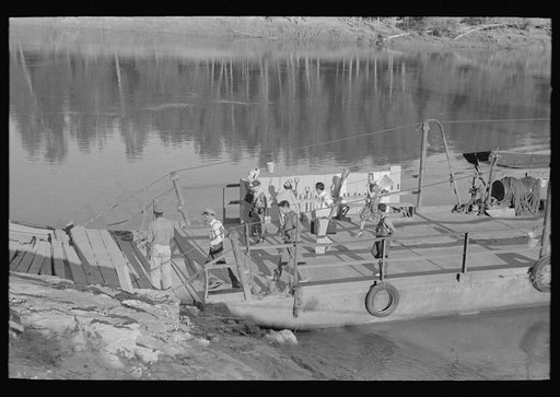 Untitled photo, possibly related to: Ferry to Tennessee from New Madrid County, Missouri