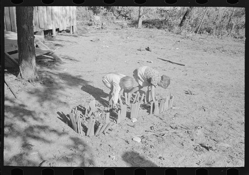 Residents of New Madrid, Missouri