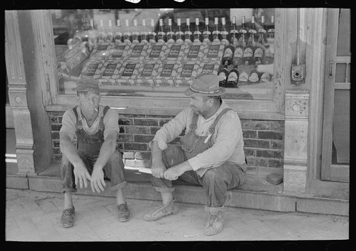 Residents of New Madrid, Missouri