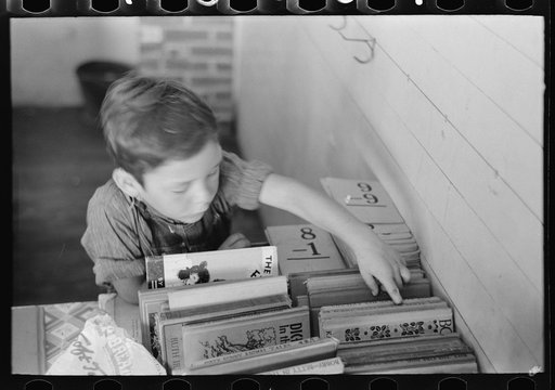 Untitled photo, possibly related to: Schoolchildren, Southeast Missouri Farms