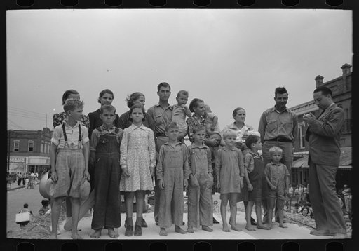 Winner of largest family contest, National Rice Festival, Crowley, Louisiana