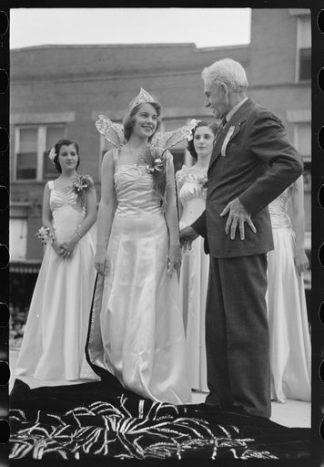 Untitled photo, possibly related to: Introducing the Queen to the radio audience, National Rice Festival, Crowley, Louisiana