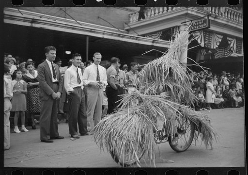 Untitled photo, possibly related to: Parade of the floats, National Rice Festival, Crowley, Louisiana