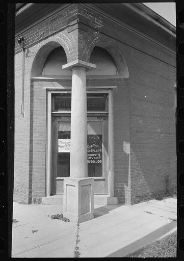 Entrance closed bank, Scott, Louisiana