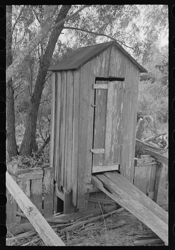Privy, Olga, Louisiana