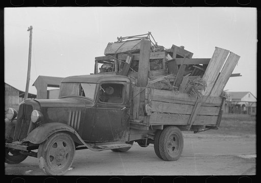 Untitled photo, possibly related to: Truckload of belongings of farmer moving, Chicot County, Arkansas