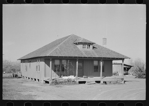 House of small vegetable farmer near Santa Maria, Texas
