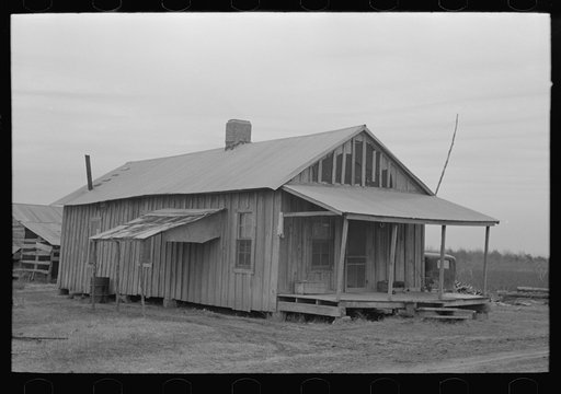 House of sharecroppers near Pace, Mississippi. Background photo for Sunflower Plantation