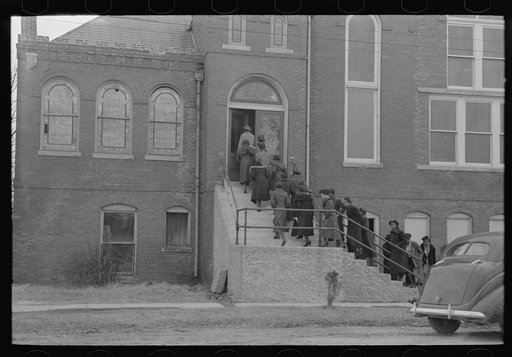 Negros going to church, Mound Bayou, Mississippi