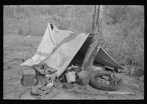 Untitled photo, possibly related to: Tent in which migrant boy sleeps, Sebastin, Texas