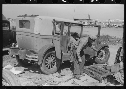 Untitled photo, possibly related to: Migrants car and tent, Edinburg, Texas