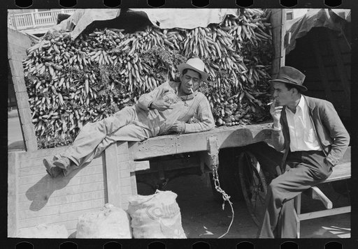 Carrot peddler, market, San Antonio, Texas