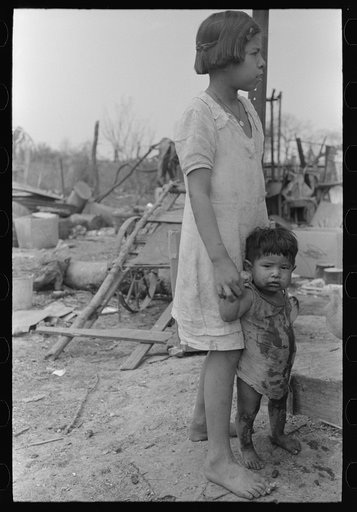 Untitled photo, possibly related to: Mexican children, San Antonio, Texas