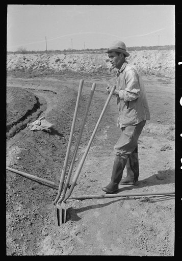 Irrigation worker near Eagle Pass, Texas