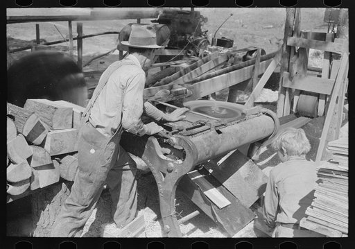 Sawing shingles by means of circular saw, Jefferson, Texas