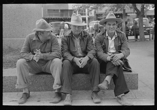Farmers in town, Saturday afternoon, San Augustine, Texas