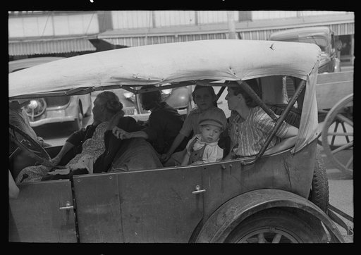 Farm people in automobile in town Saturday afternoon, San Augustine, Texas