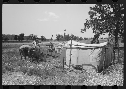 Migrant couple near Vian, Sequoyah County, Oklahoma