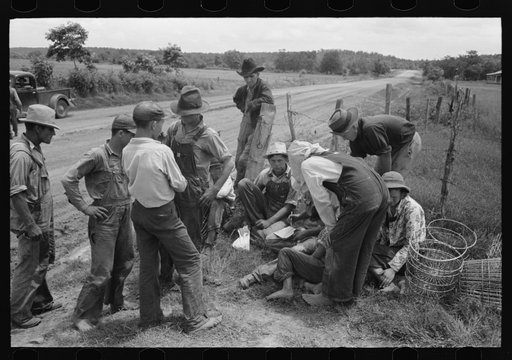 Paying off time for potato pickers near Spiro, Oklahoma