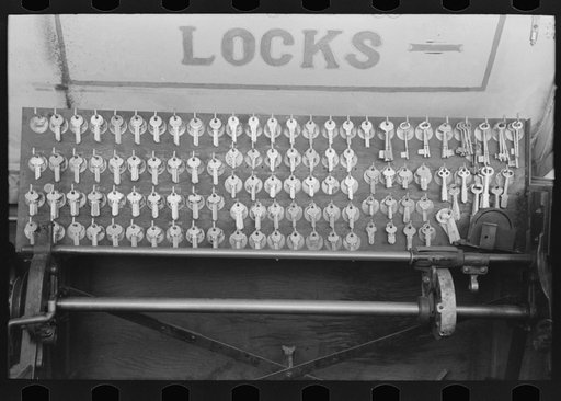 Keys of itinerant locksmith, Saint Johns, Arizona