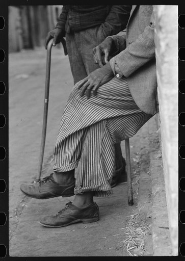 Negro man, hands resting on his cane, Waco, Texas