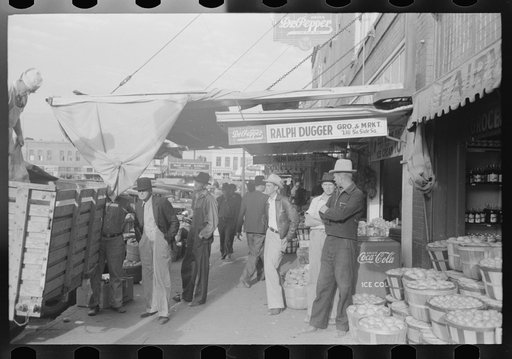 Untitled photo, possibly related to: Saleswoman at grocery store, Waco, Texas