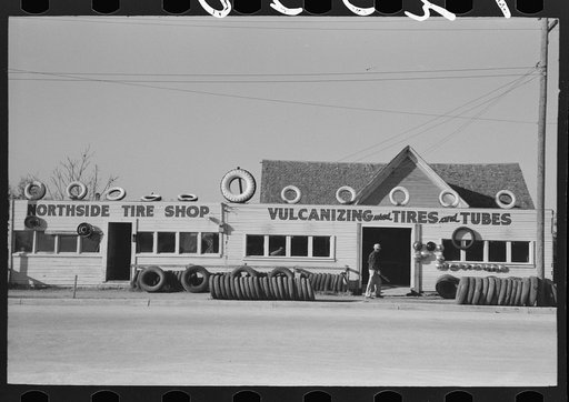 Tire shop, San Angelo, Texas