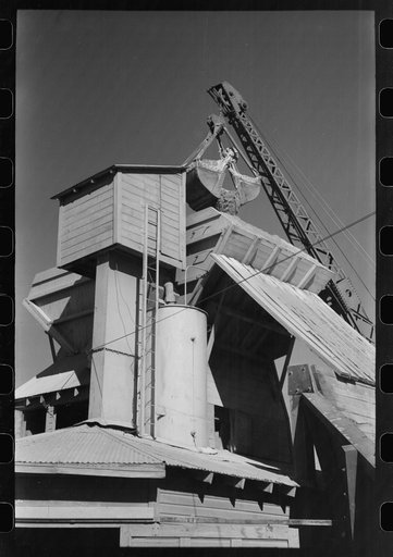 Untitled photo, possibly related to: Concrete mixing plant, Oklahoma City, Oklahoma