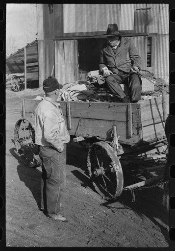 Farmers talking while in town, Eufaula, Oklahoma