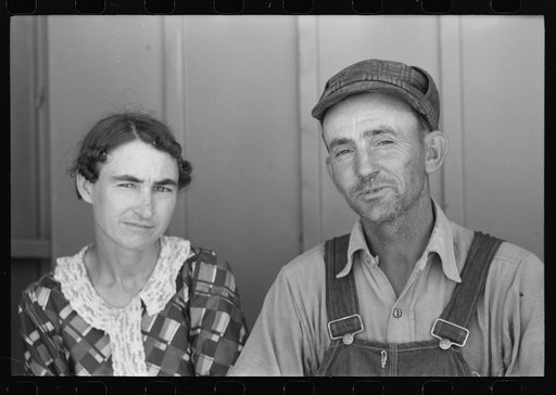 Untitled photo, possibly related to: Wife of migratory laborer living at the Agua Fria Migratory Labor Camp, Arizona