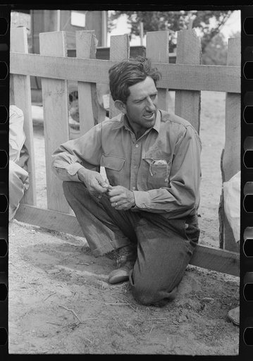 Faro Caudill, homesteader, at all day Sunday visiting. Pie Town, New Mexico