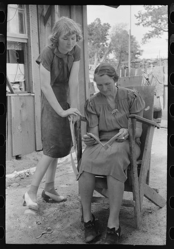 Homesteader's wife and daughter at all day Sunday visiting, Pie Town, New Mexico